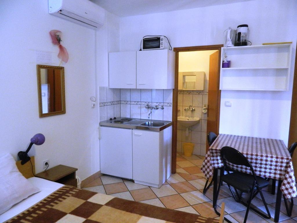 Jakoubek Apartment Rogoznica (Sibenik-Knin)